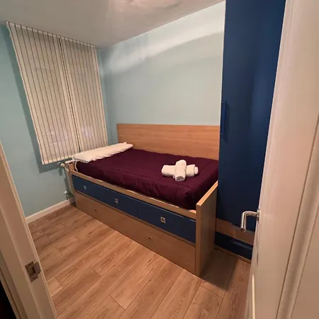 Apartman Garelly 2 *